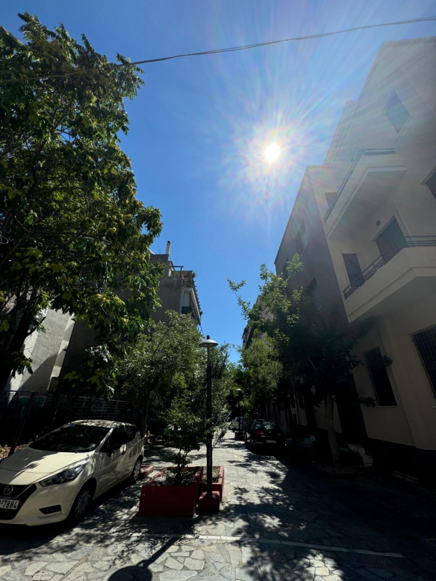 Spacious Apartment Near Monastiraki By Kozy Koala 雅典 外观 照片