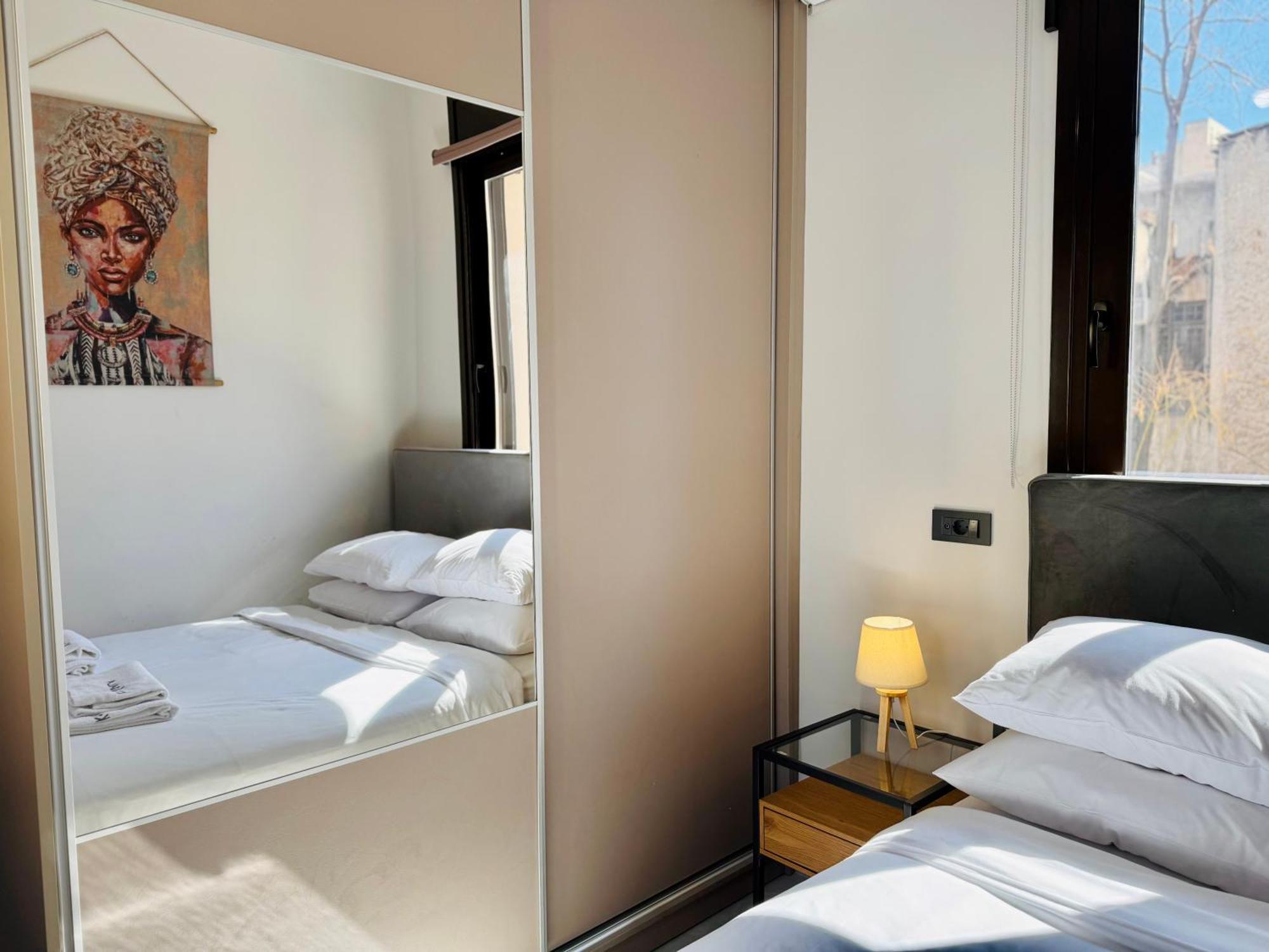 Spacious Apartment Near Monastiraki By Kozy Koala 雅典 外观 照片